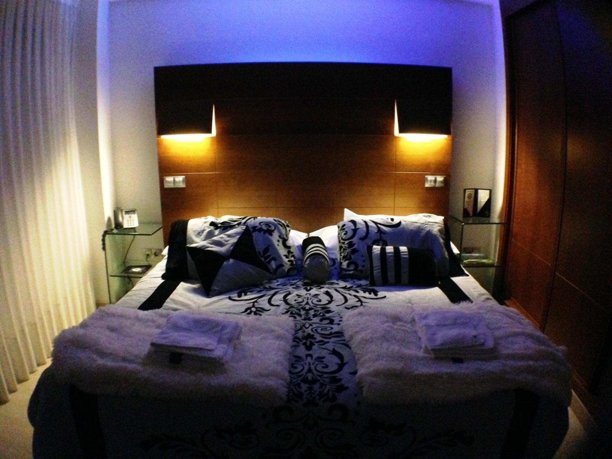 Nap Oviedo Hotel Room photo