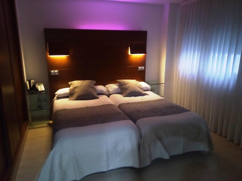 Nap Oviedo Hotel Exterior photo